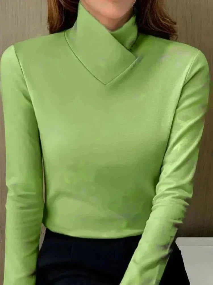 Ophelia™ | Sleek Elegance in a Turtleneck