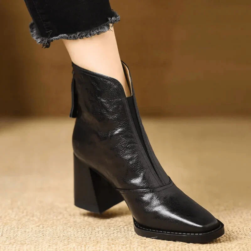Isabelle – Comfortable Leather Ankle Boots with Toe Cap
